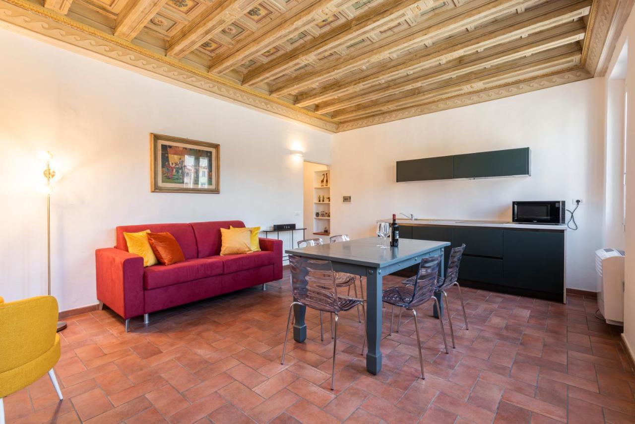 Santa Croce Palace Apartamento