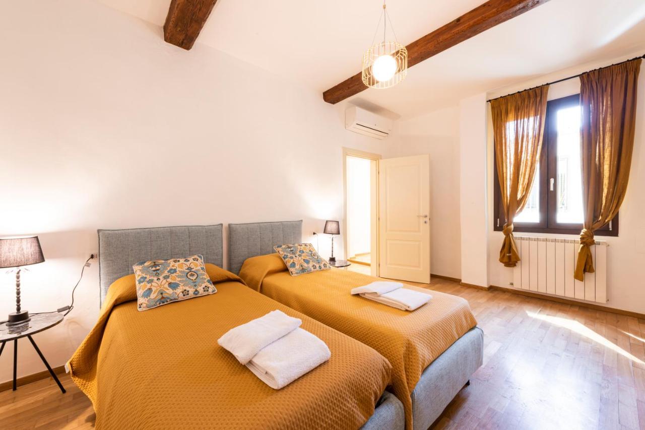 Apartamento Santa Croce Palace *